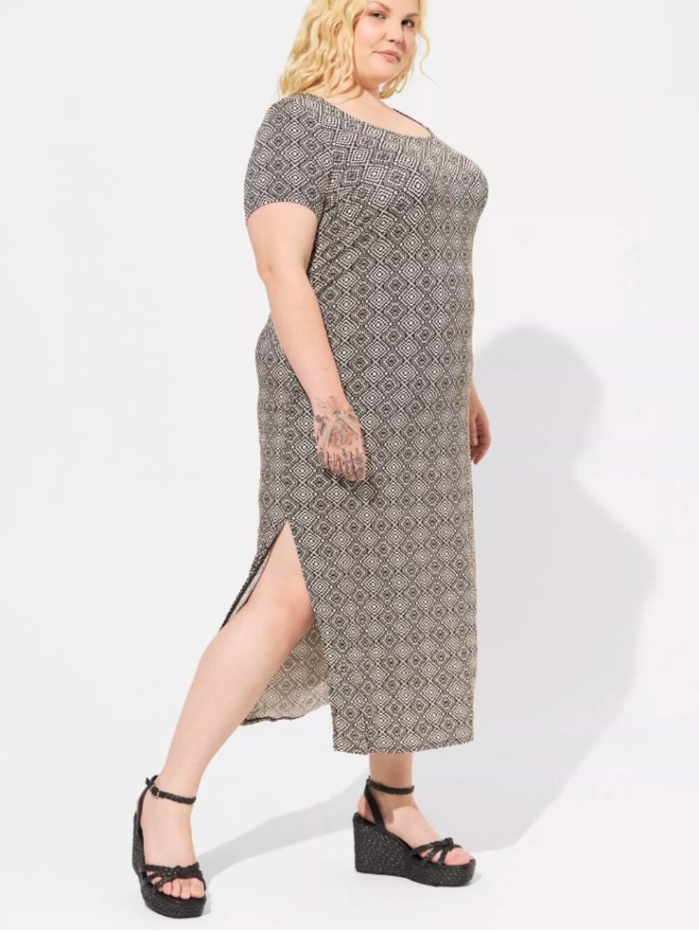 TORRID Black Super Soft Knit Short Sleeve Side Slit Maxi Dress Size 2